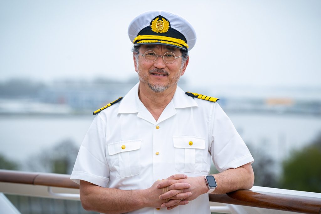 小久江船長_1200_800-1024x683.jpg